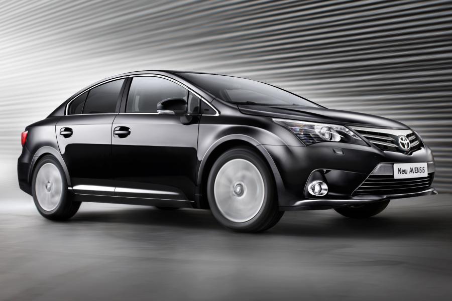  Toyota Avensis Sedan 2011 года  (фото 25 из 34)